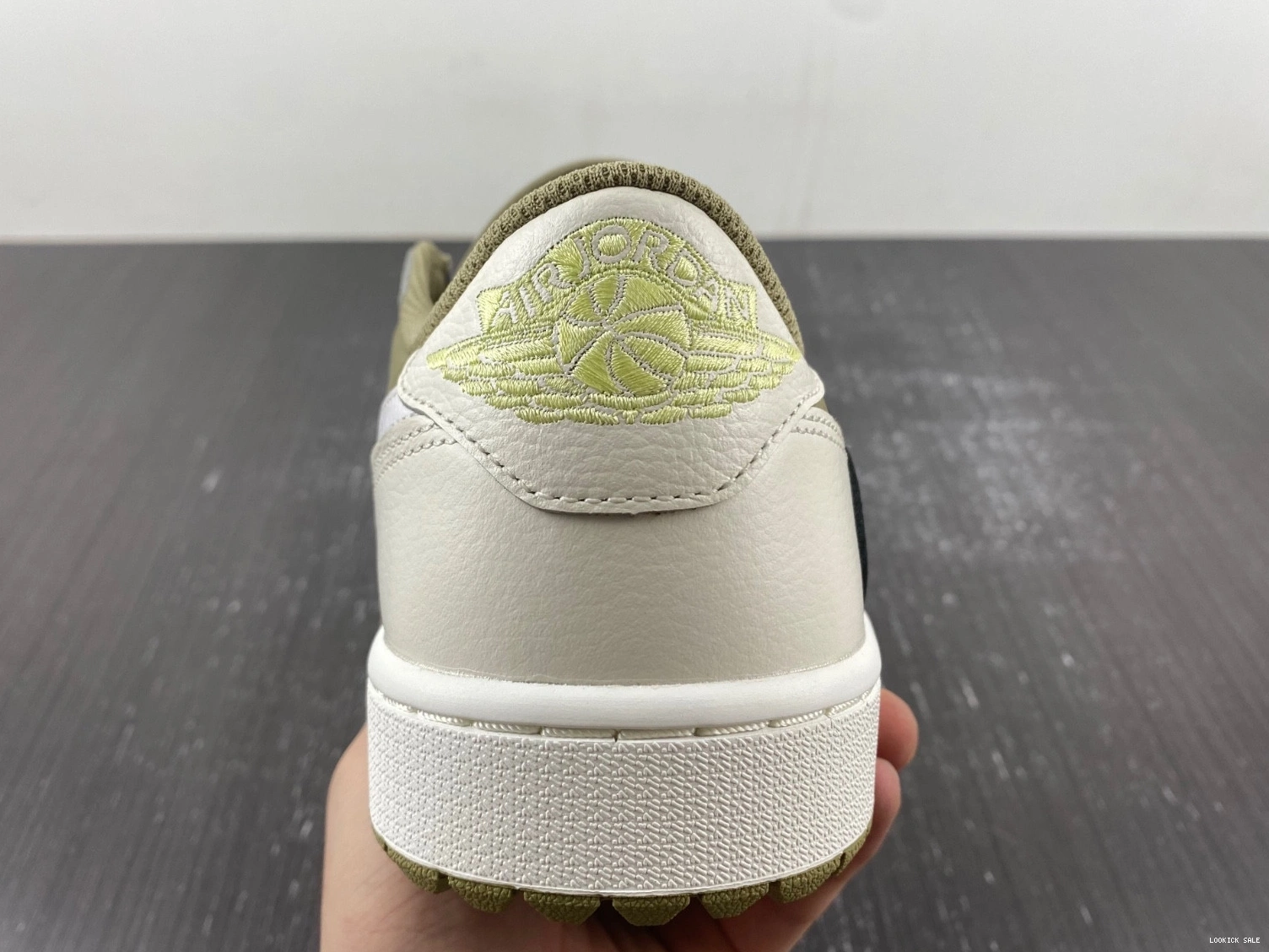 Rep Golf Jordan Olive Retro 1 FZ3124-200 Travis Scott Neutral Low 0522